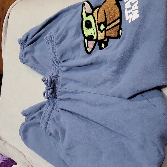 Star Wars Baby Yoda Pants - Picture 7 of 11